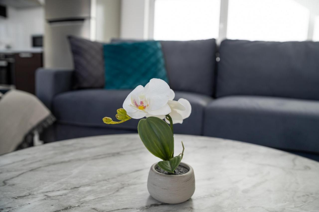Levanda Hills Ekaterina 3 Bdrm וילה *